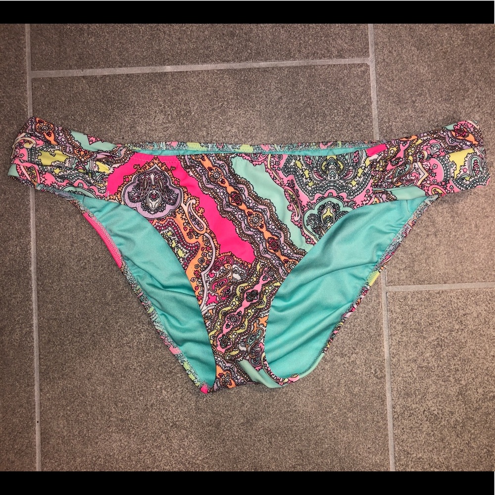 Victoria’s Secret multi colored paisley swimbottom